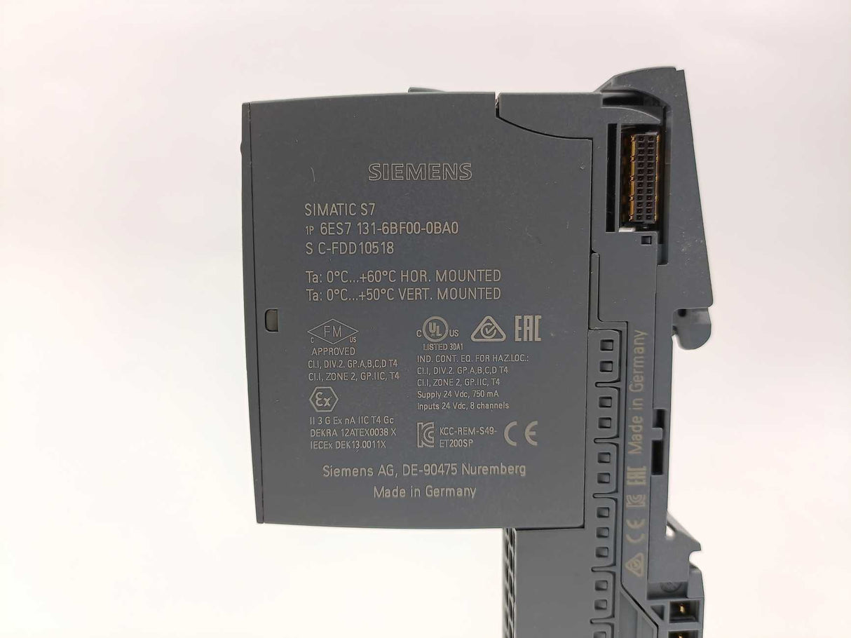 Siemens 6ES7131-6BF00-0BA0 SIMATIC ET 200SP + 6ES7193-6BP20-0BA0
