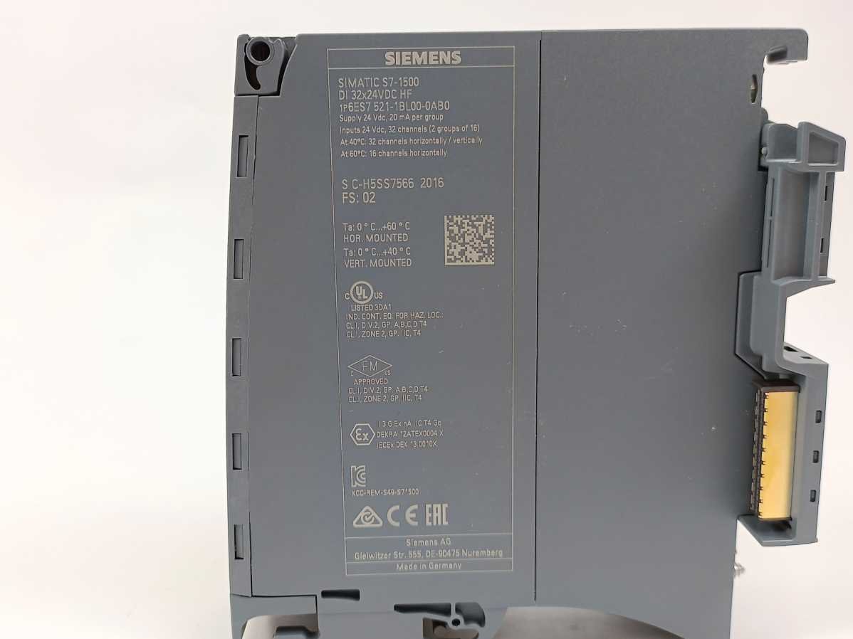 Siemens 6ES7521-1BL00-0AB0 Digital Input Module w/ 6ES7592-1BM00-0XB0