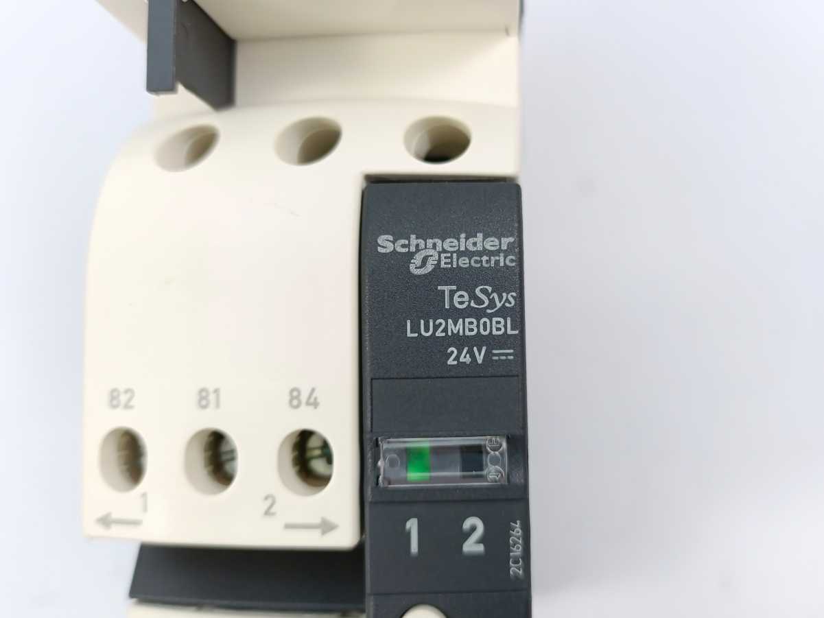 Schneider Electric LUCA1XBL Standard Control Unit w/ LUB120, LU2MB0BL & LUFN20