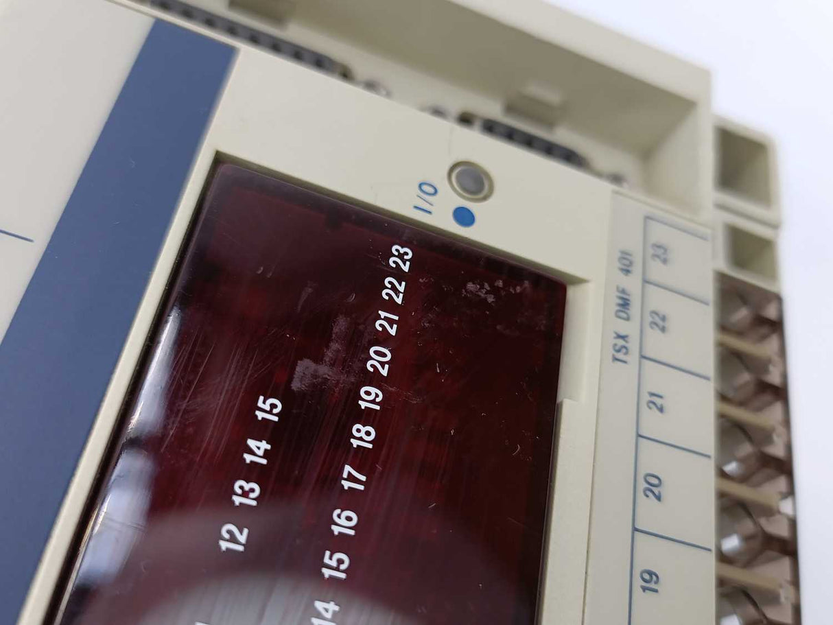 TELEMECANIQUE TSX DMF 401 Programmable Controller