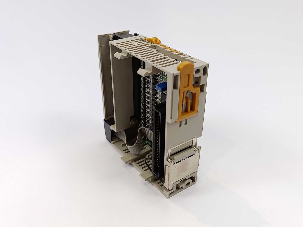 OMRON CQM1-OD214 Output Unit