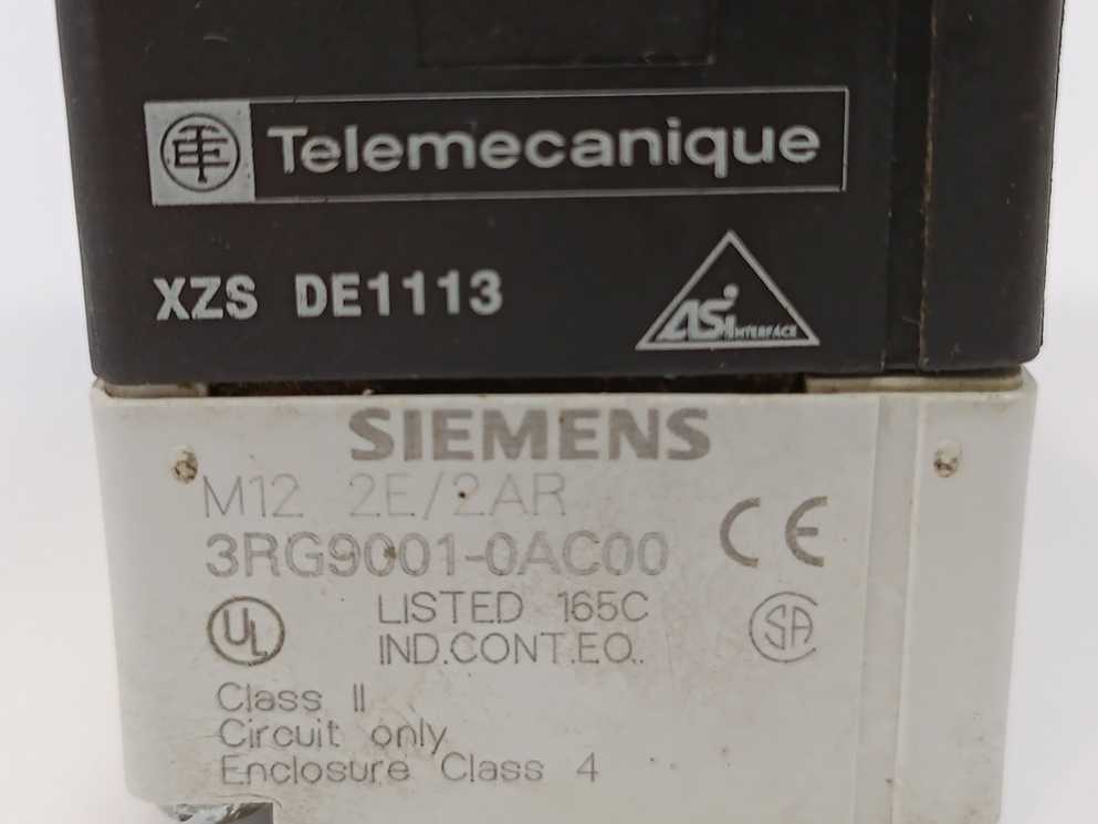 Siemens 3RG9001-0AC00 Interface User Module W/ Telemecanique XZS DE1113
