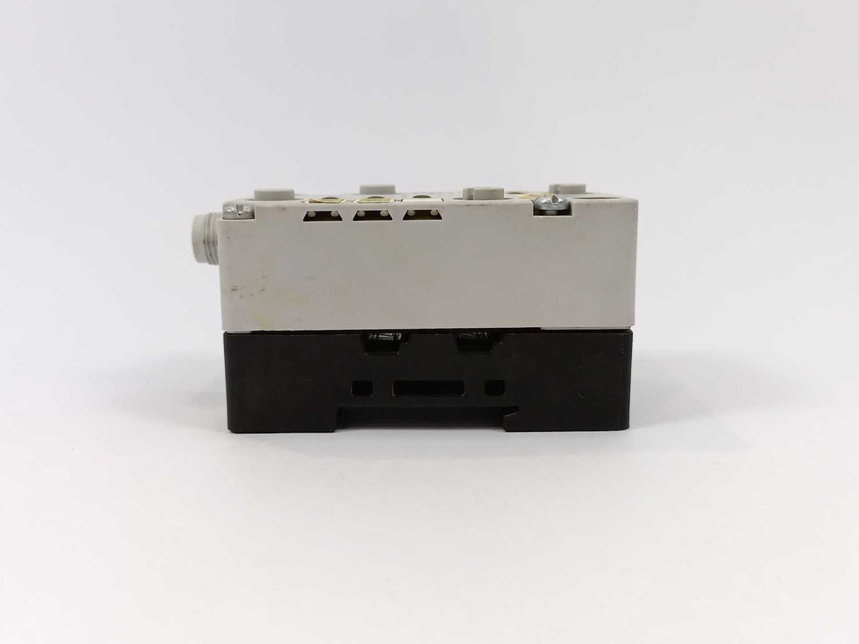 Siemens 3RG9001-0AC00 Interface User Module W/ Telemecanique XZS DE1113