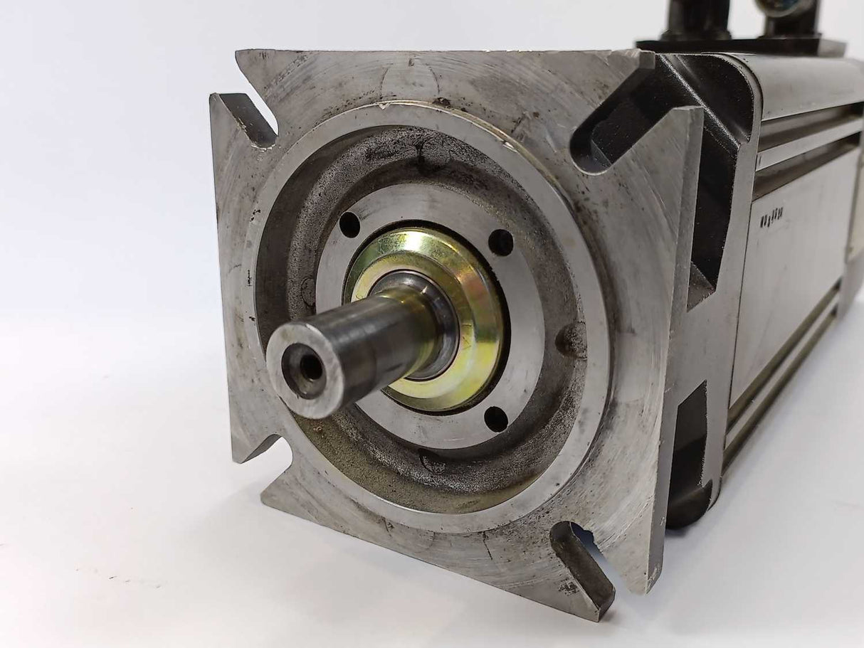 Schneider Electric BPH1153N5MF2CA1 Modicon Telemecanique AC Servomotor