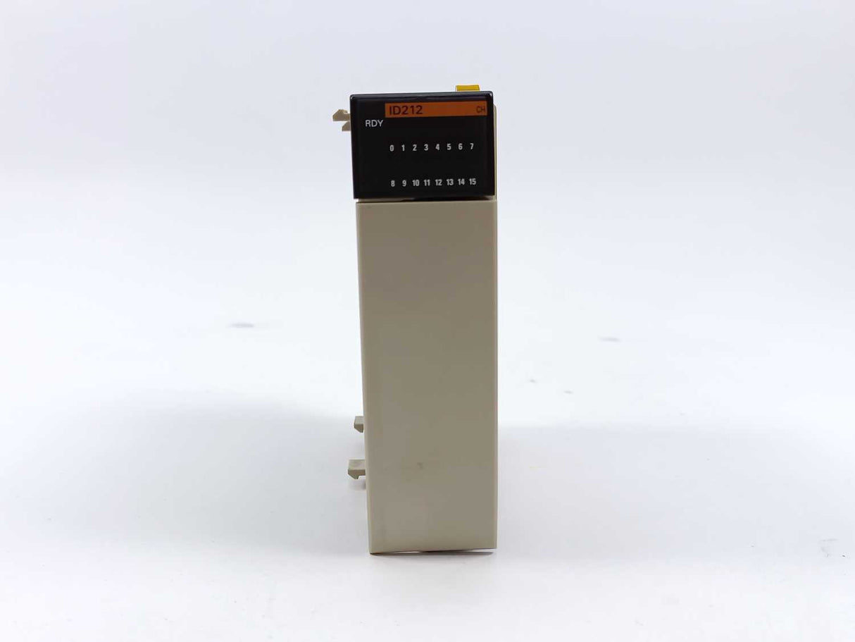 OMRON CQM1-ID212 24 VDC. Input Unit