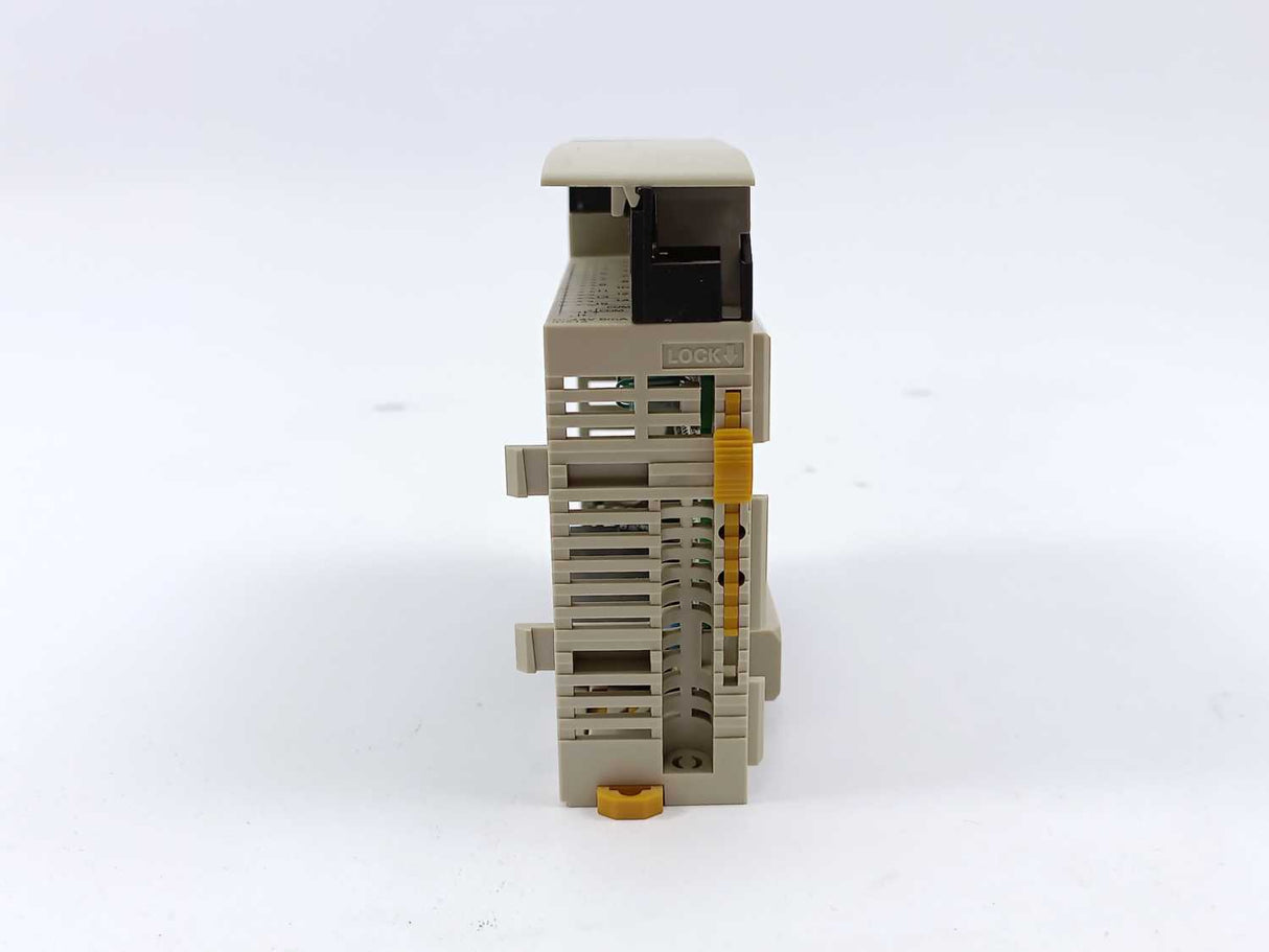 OMRON CQM1-ID212 24 VDC. Input Unit