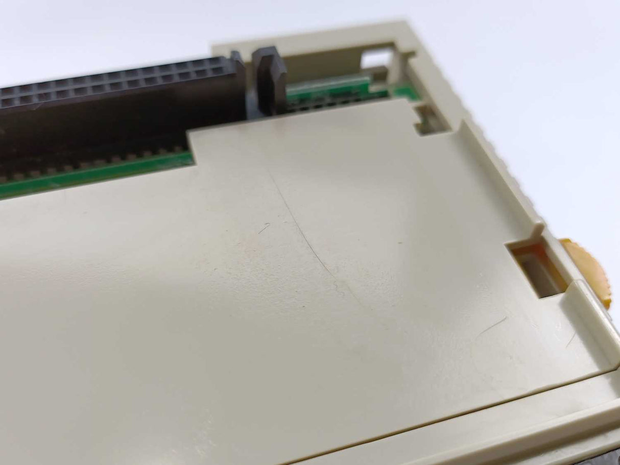 OMRON CQM1-CPU11-E 24 VDC. CPU Unit