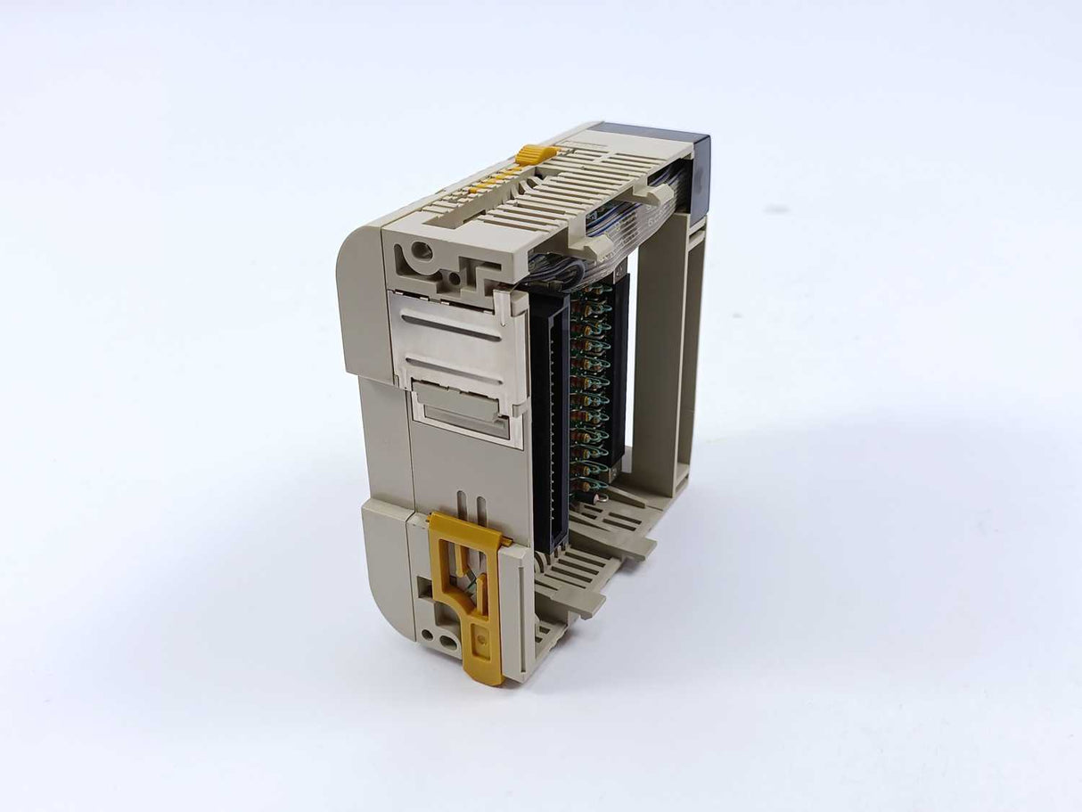 OMRON CQM1-ID213 Input Unit With CQM1-CPU11-9