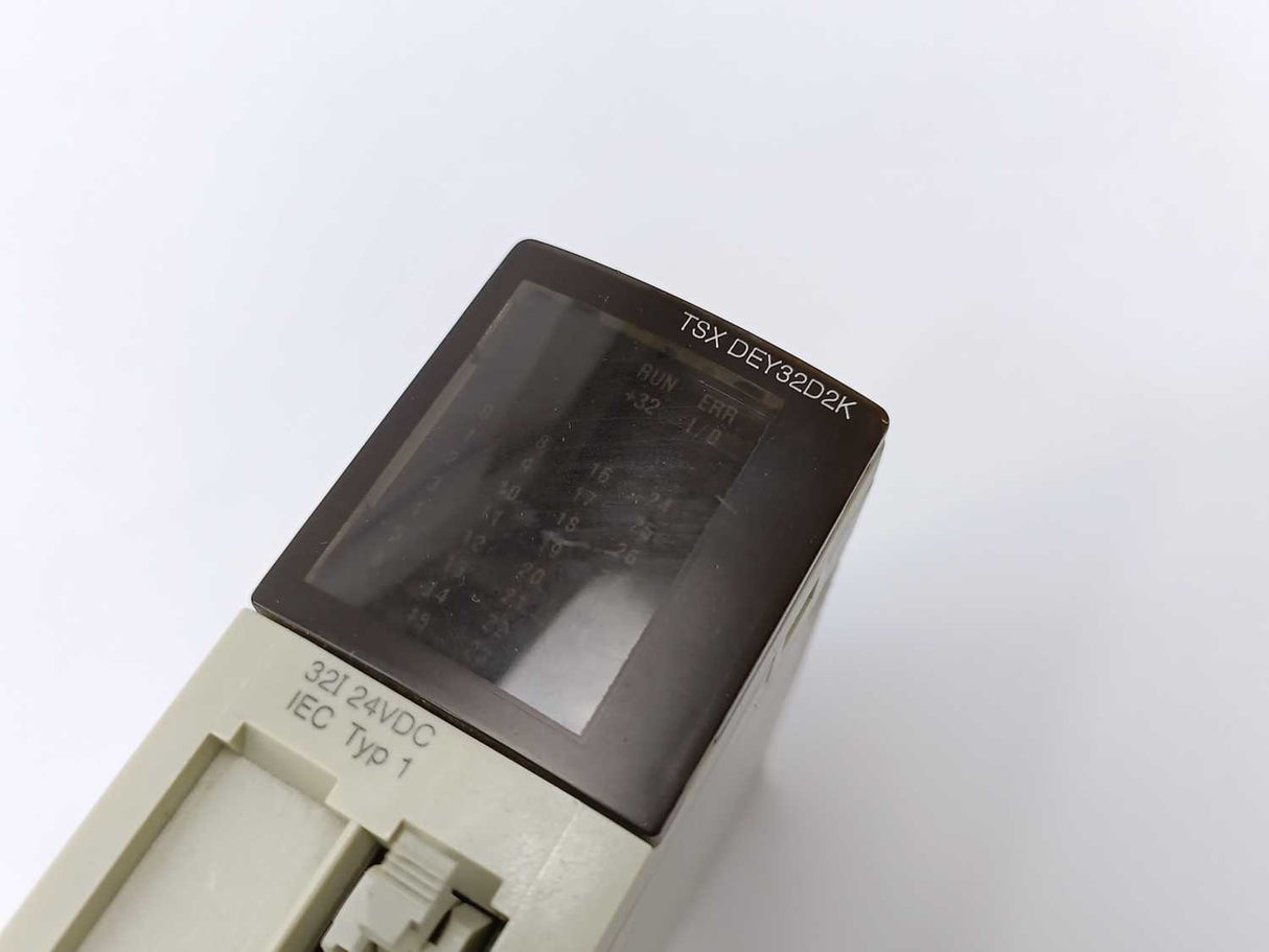 Schneider Electric TSXDEY32D2K TSX Premium