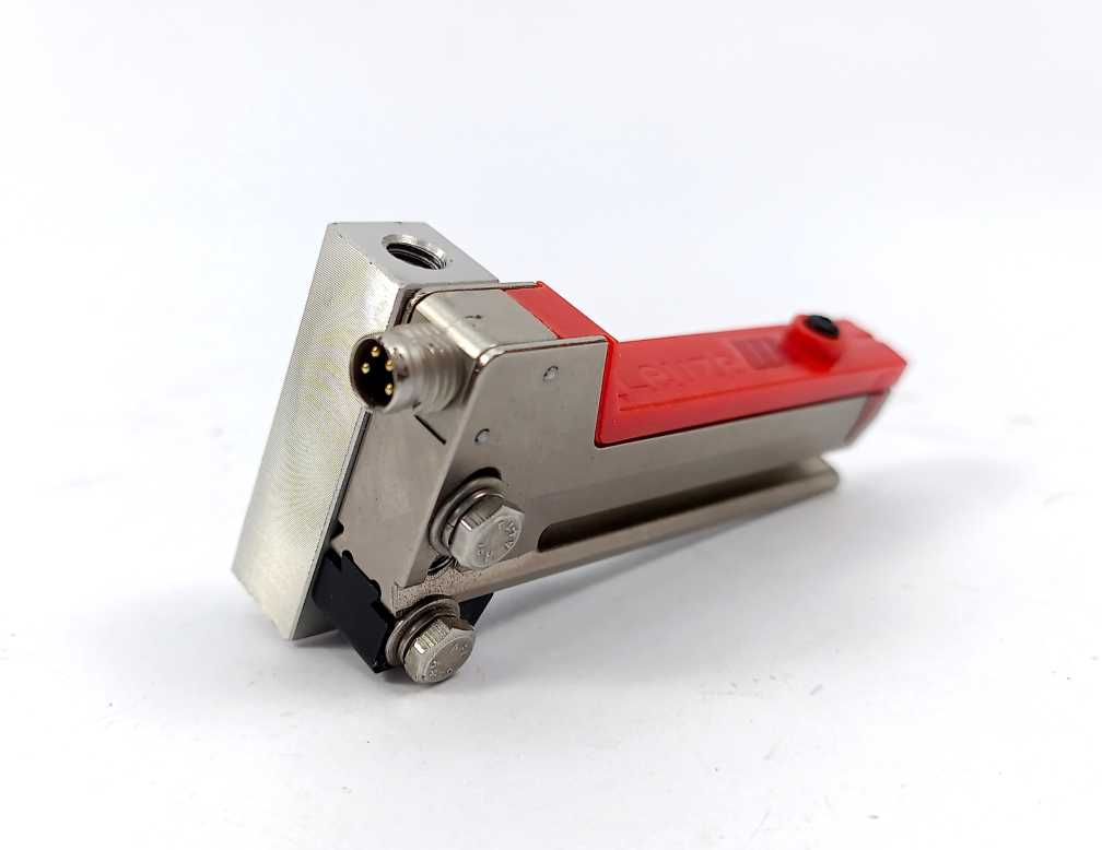 Leuze 50128004 GS 63B/6.3-S8 Fork Photoelectric Sensor