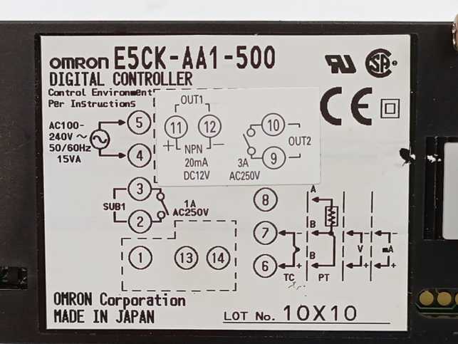 OMRON E5CK-AA1-500 Digital Controller