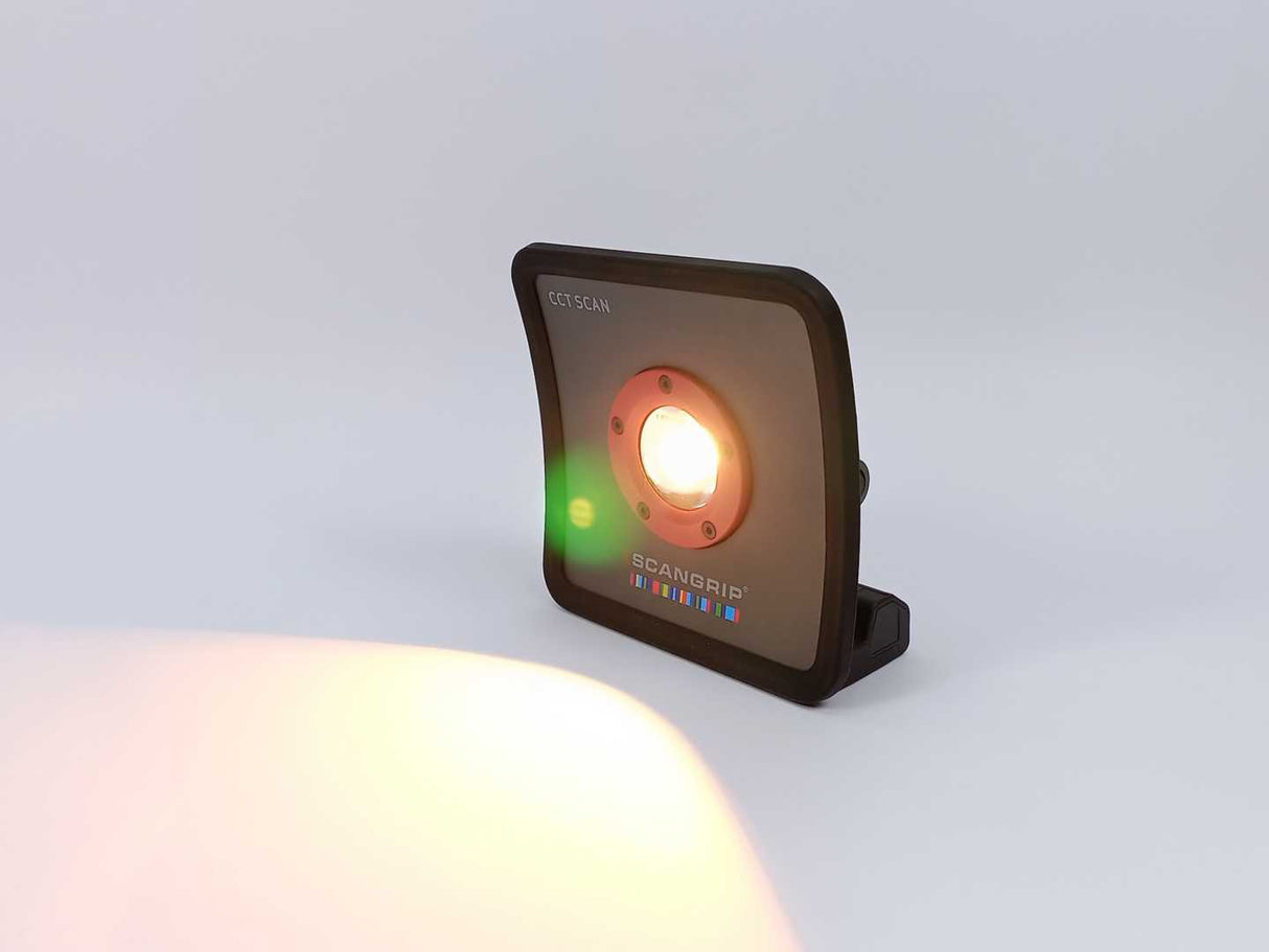 Scangrip 03.5658 MULTIMATCH R Handheld CRI w/ CCT Scan Function, demo model