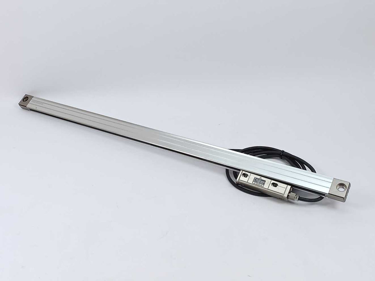 HEIDENHAIN 557649-12 Linear Encoder LC 483 W/ 557669-08 AE LC 4x3