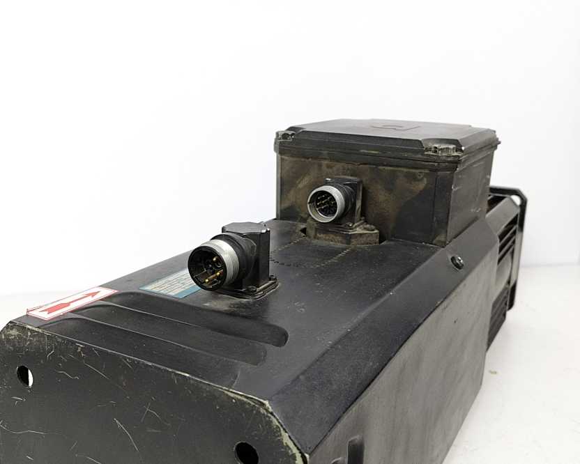 Baumüller W2S130-AB03-10 DSO 71-K Servomotor 220V 6,3 kW