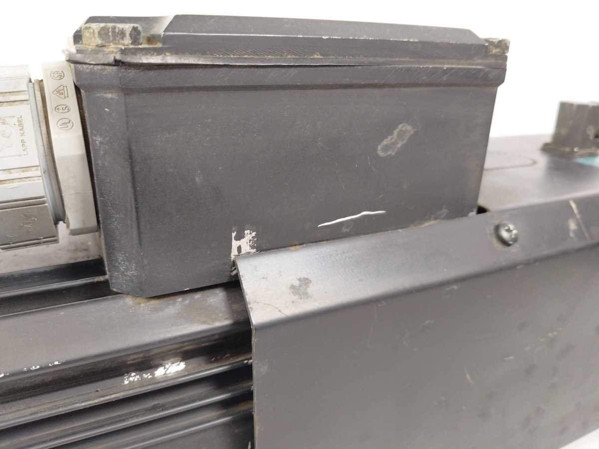 Baumüller W2S130-AB03-10 DSO 71-K Servomotor 220V 6,3 kW