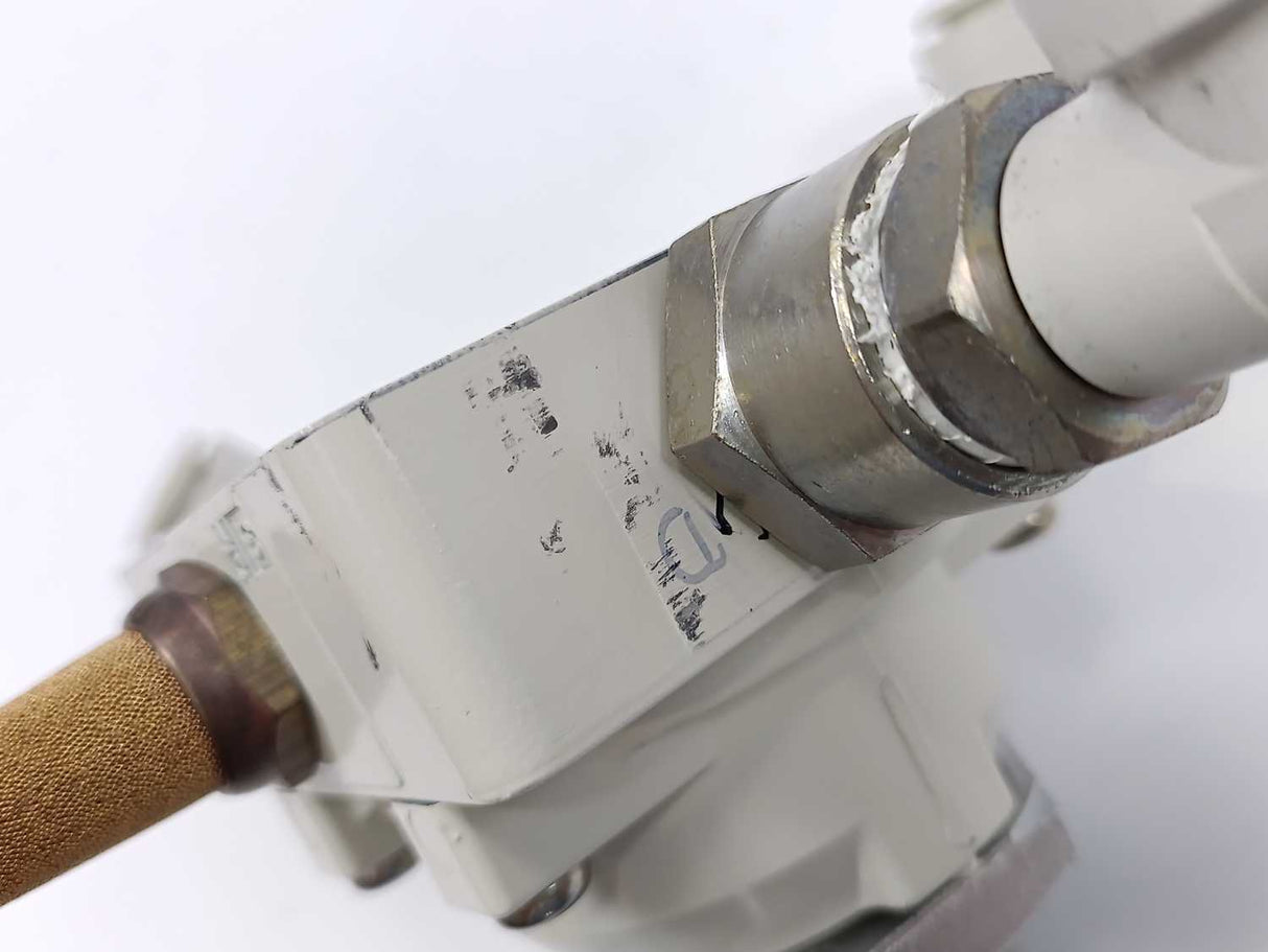 SMC VH310-F03 Hand Valve max. press. 1,0MPa 150 PSi