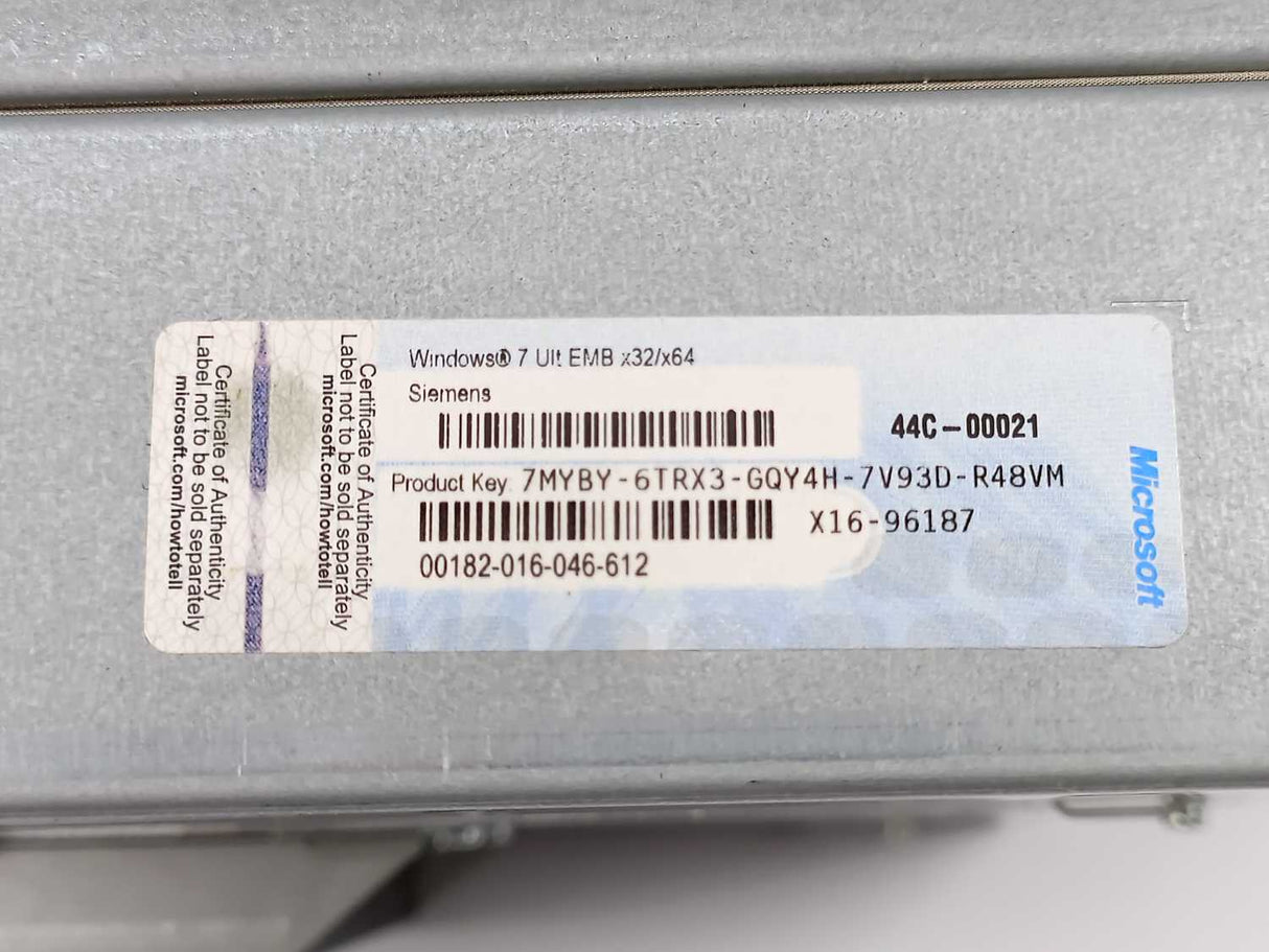 Siemens 6AV7894-0BD50-1BC0 SIMATIC HMI IPC677C
