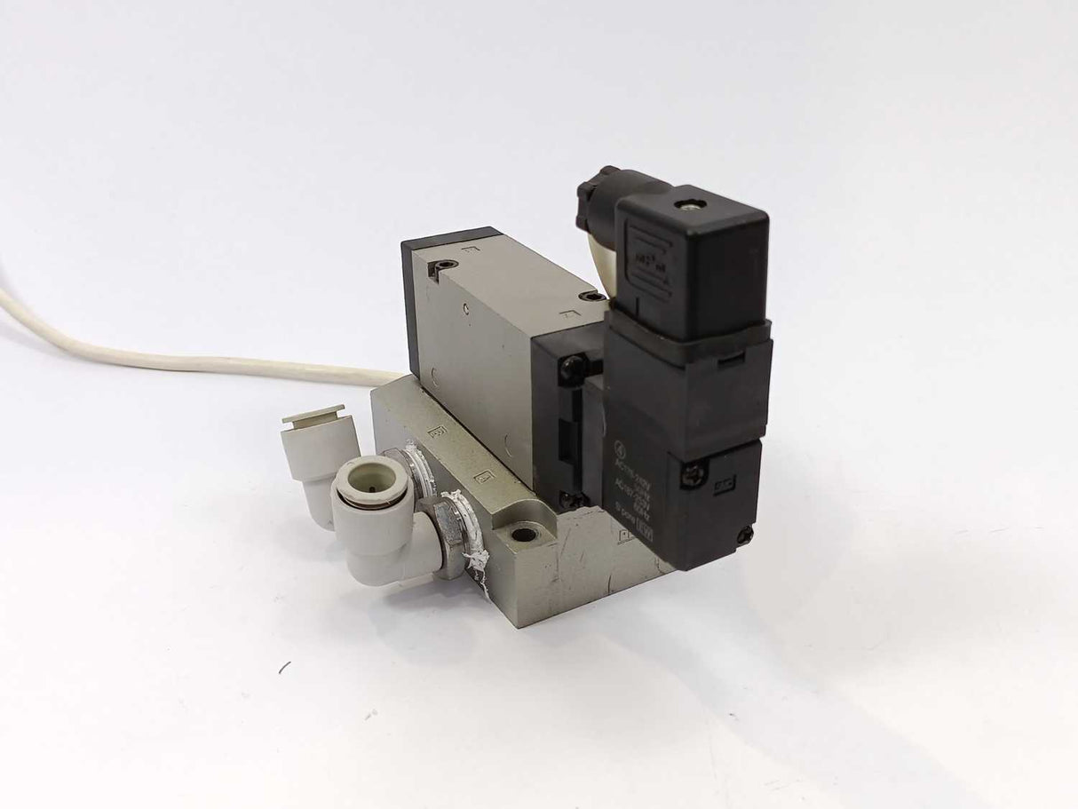SMC EVF5144-4D0ZB-04F-Q Solenoid Valve press. 0,15-0,9MPa
