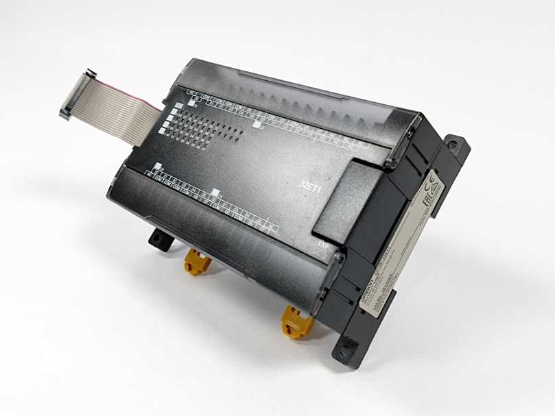 OMRON CP1W-32ET1 Output Unit