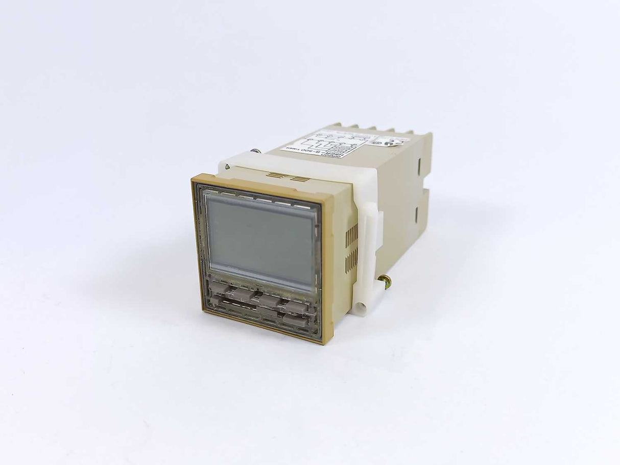 OMRON H5CR-B-500 DIN Multifunction Digiatl Timer
