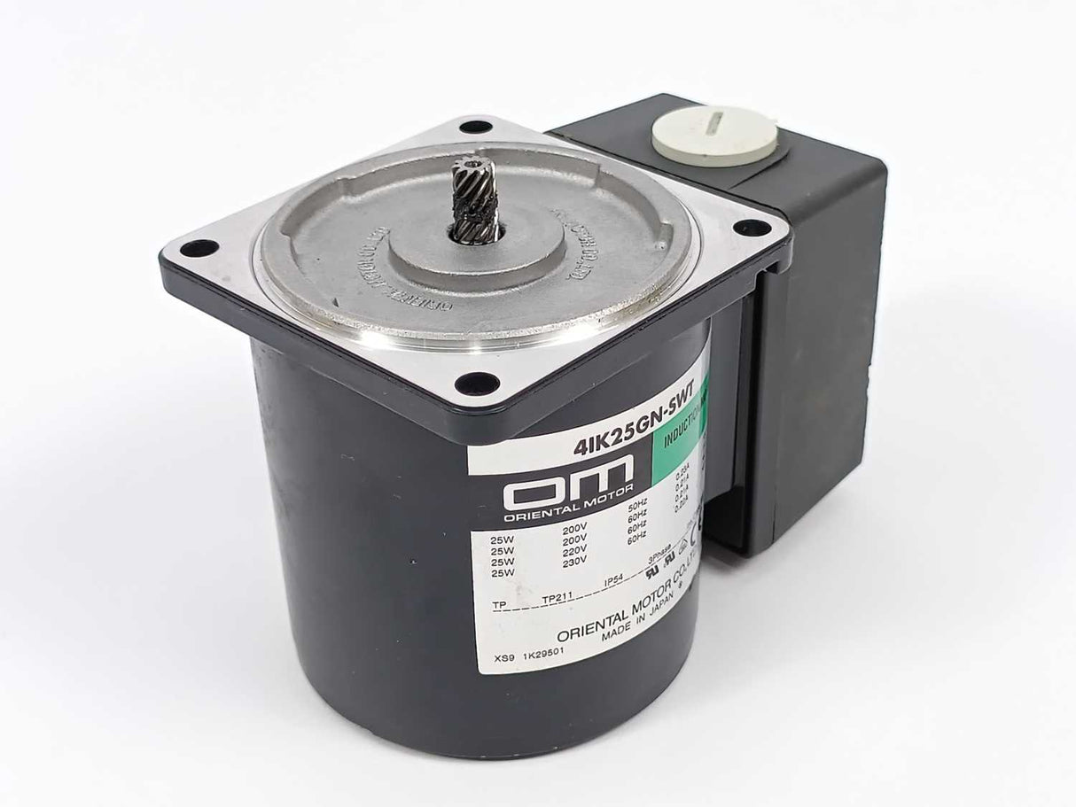 Oriental Motor 4IK25GN-SWT Induction Motor