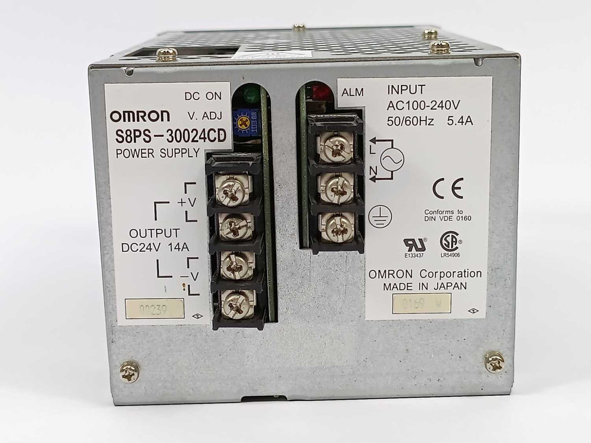 OMRON S8PS-30024CD Power Supply