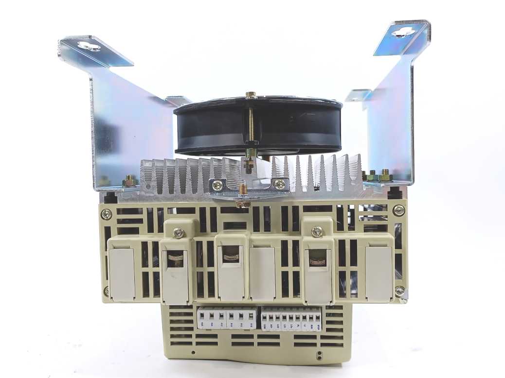 TELEMECANIQUE ATS46D75N Soft Starter – 75 A, 208–690 V AC, Altistart 46 Series