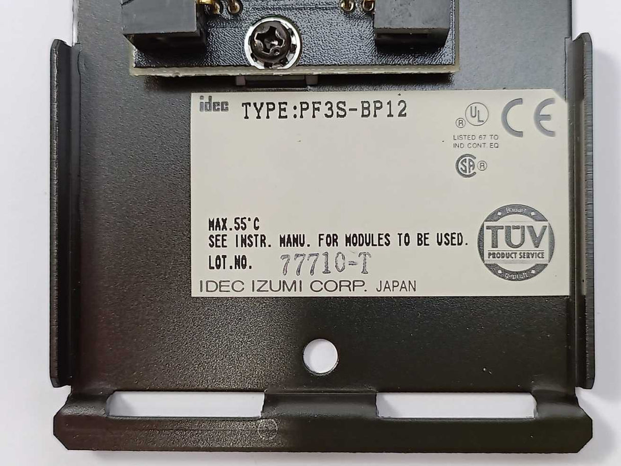Idec PF3S-BP12 Programmable Controller