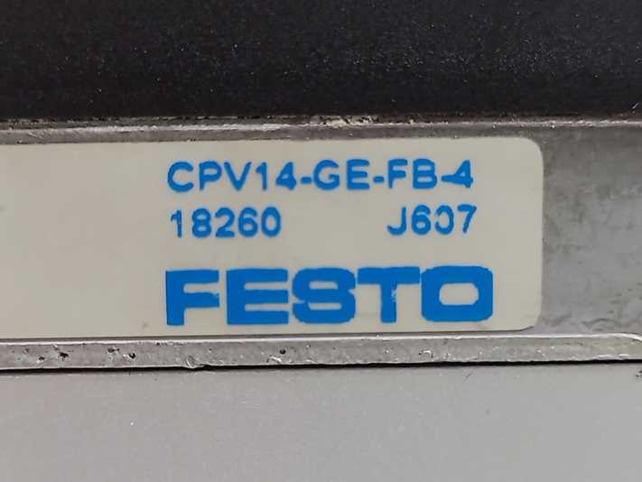 Festo 18260 CPV14-GE-FB-4 Valve Terminal w/ 152425 CPV14-VI-P4-1/8-B