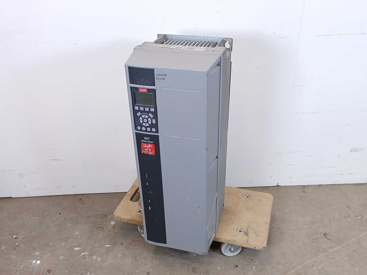 Danfoss 131L9226 FC-102P30KT4E55H1 Frequency Converter HVAC Drive