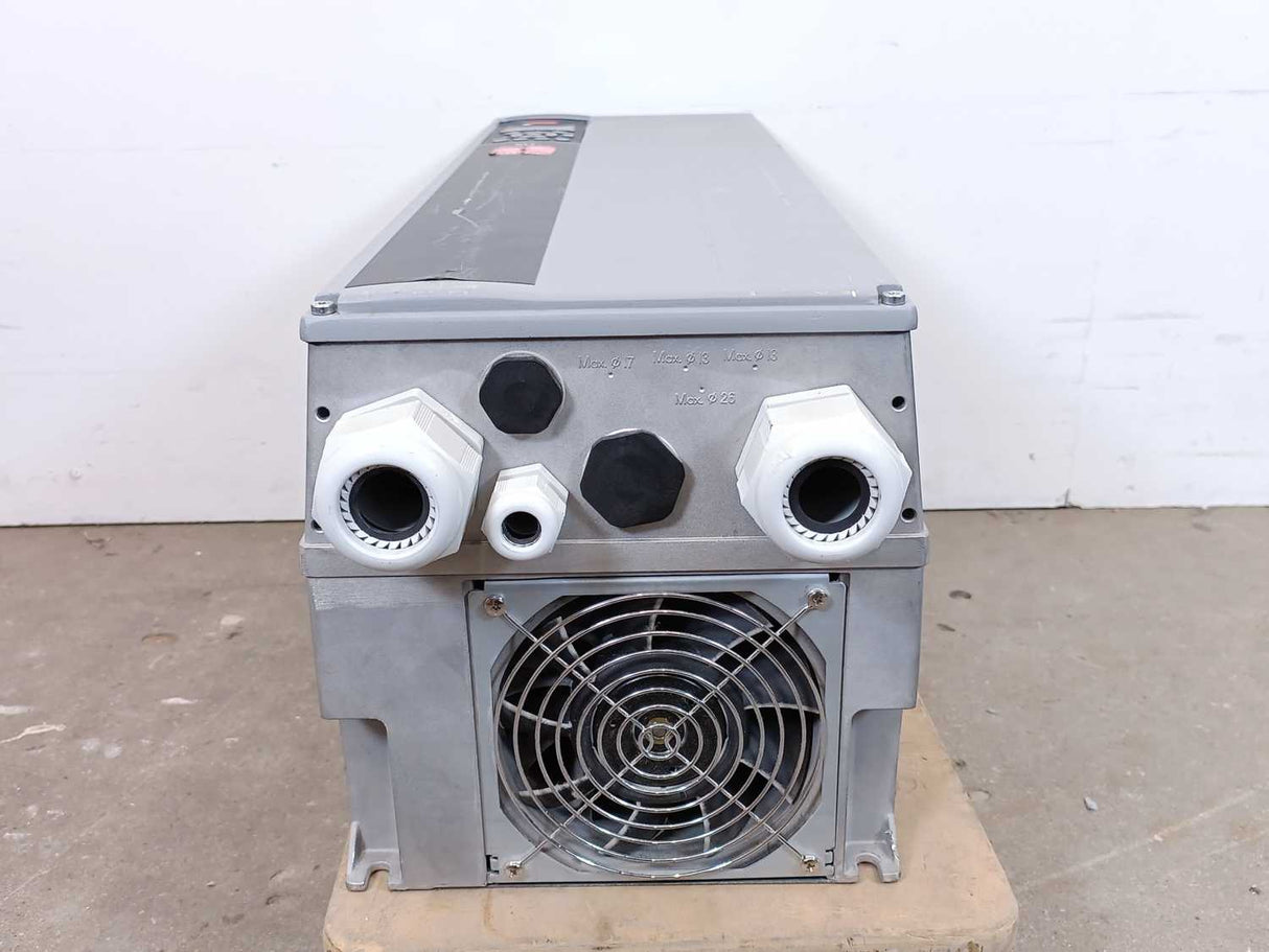 Danfoss 131L9226 FC-102P30KT4E55H1 Frequency Converter HVAC Drive