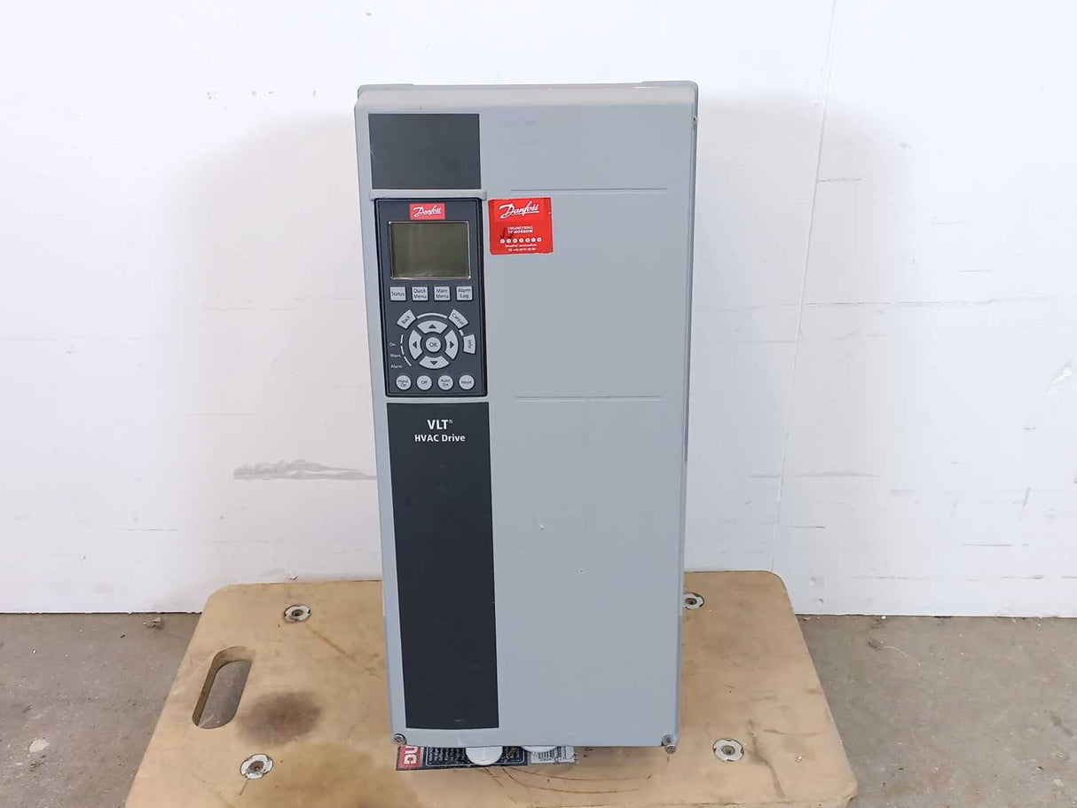 Danfoss 131B5480 FC-102P15KT4E55H3 Frequency Converter VLT HVAC Drive