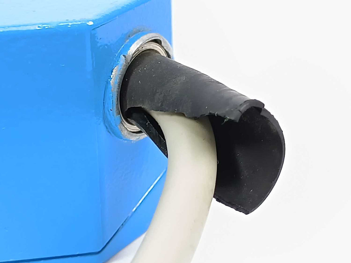 SICK 1017981 CLV430-6010, Barcode Scanning Sensor