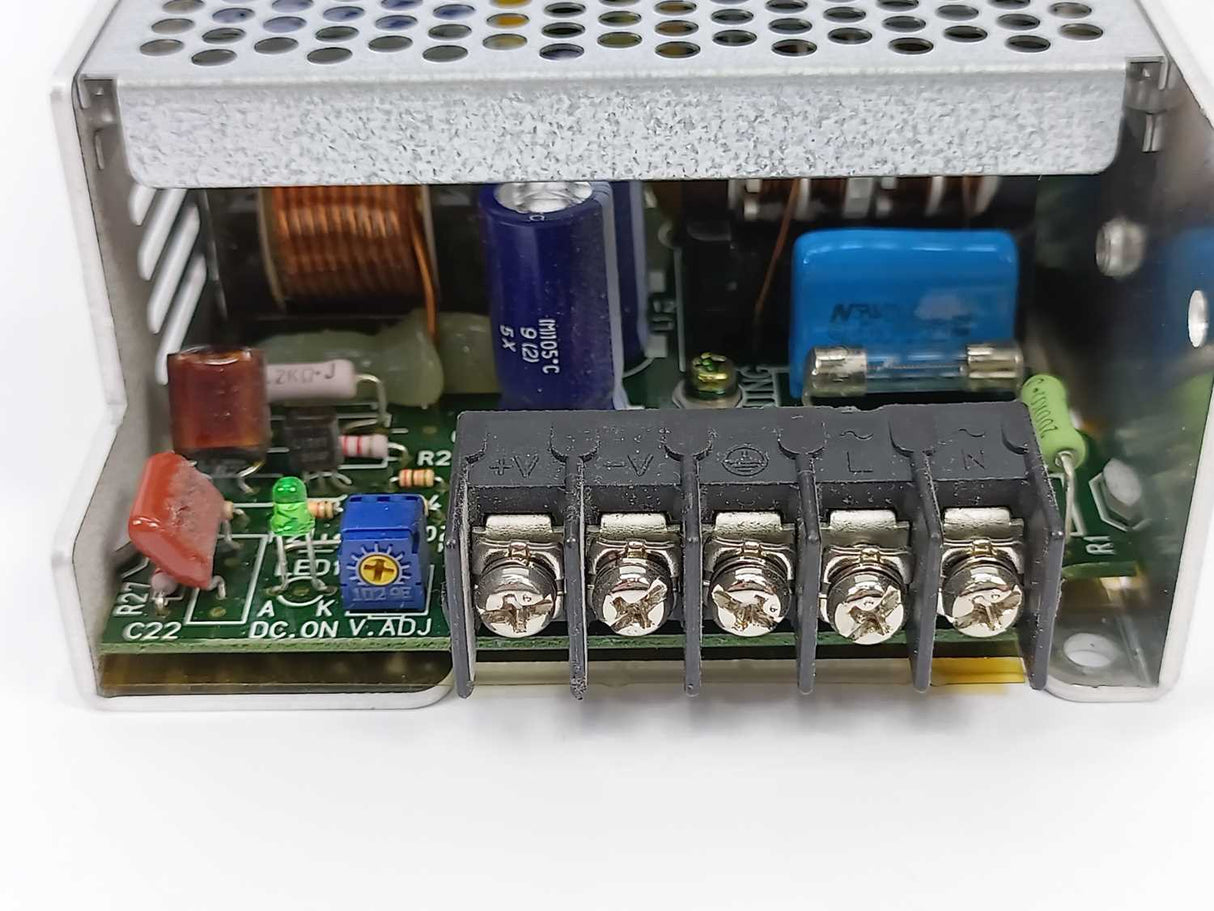 OMRON S82J-15024D2 PSU, 200-240V, 50/60Hz, 2.1A