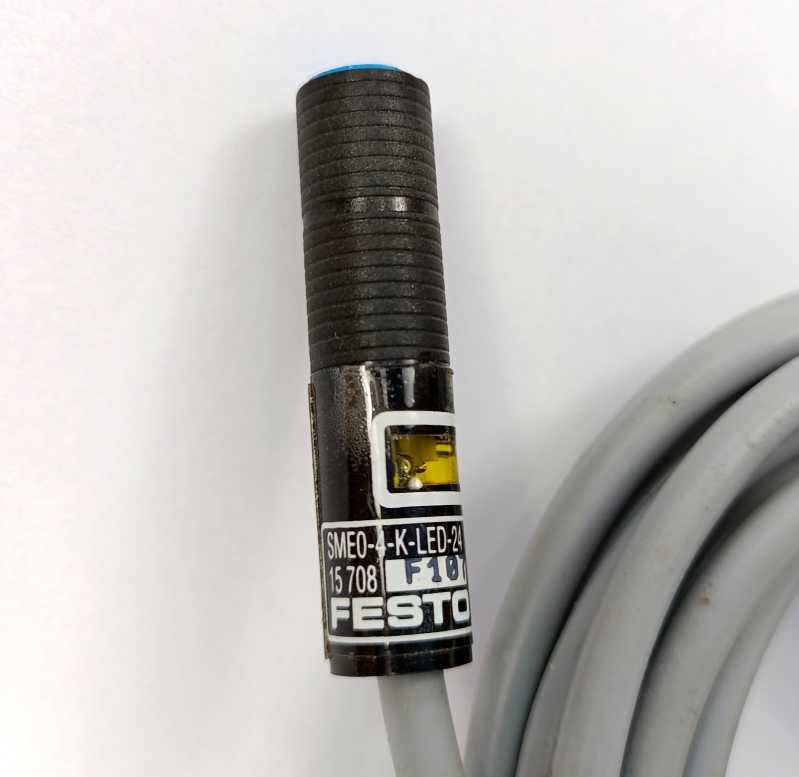 Festo 15708 SME0-4-K-LED-24 Proximity Switch