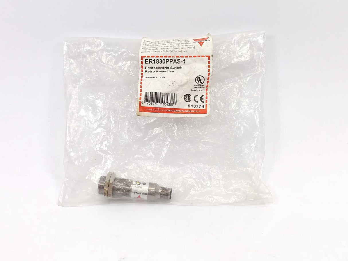 Carlo Gavazzi ER1830PPAS-1 Photoelectric Switch Retro Reflective 40VDC