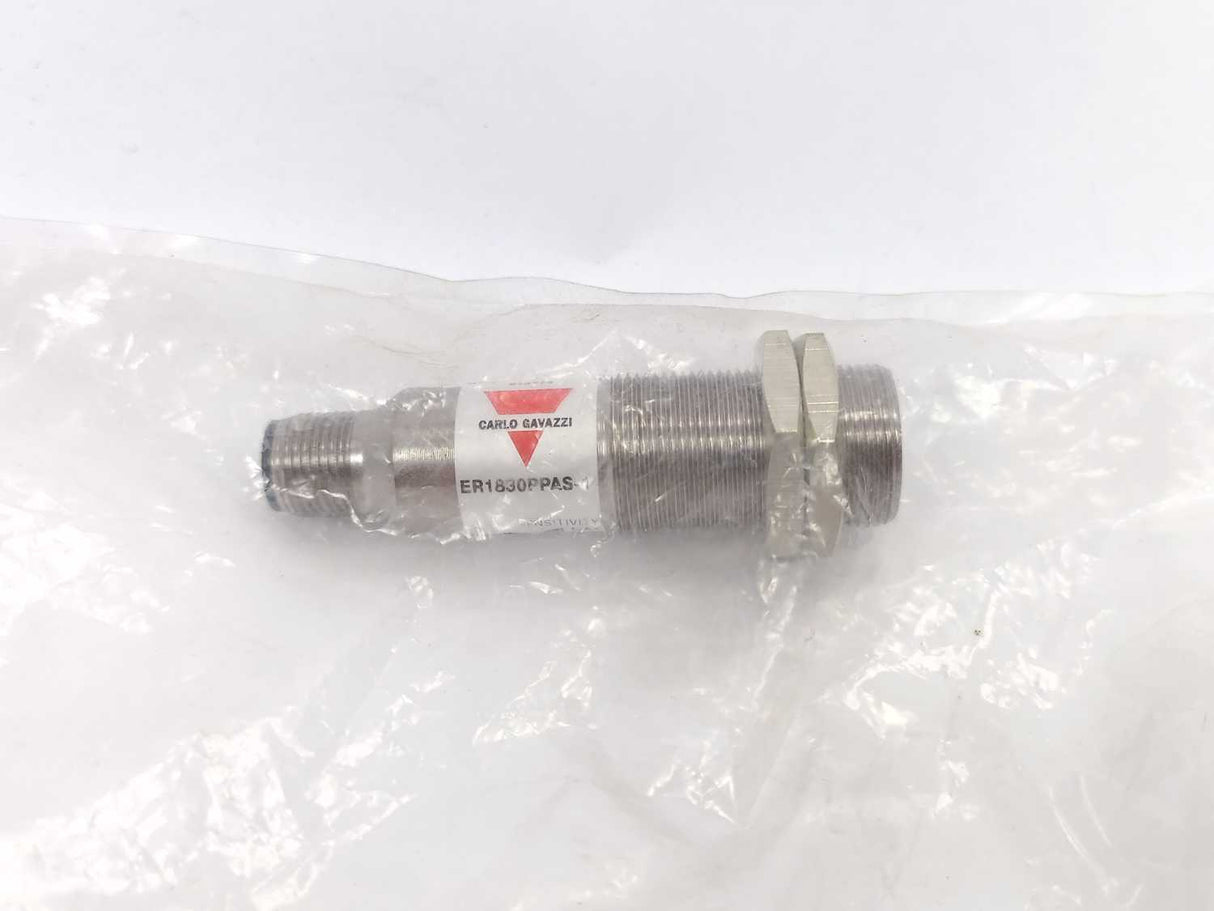 Carlo Gavazzi ER1830PPAS-1 Photoelectric Switch Retro Reflective 40VDC
