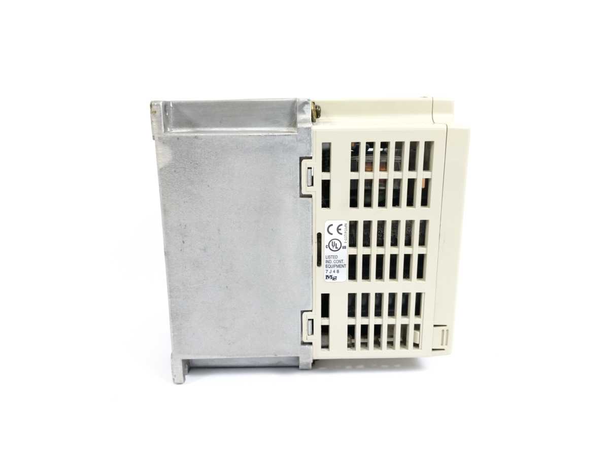 YASKAWA CIMR-J7AAB0P7