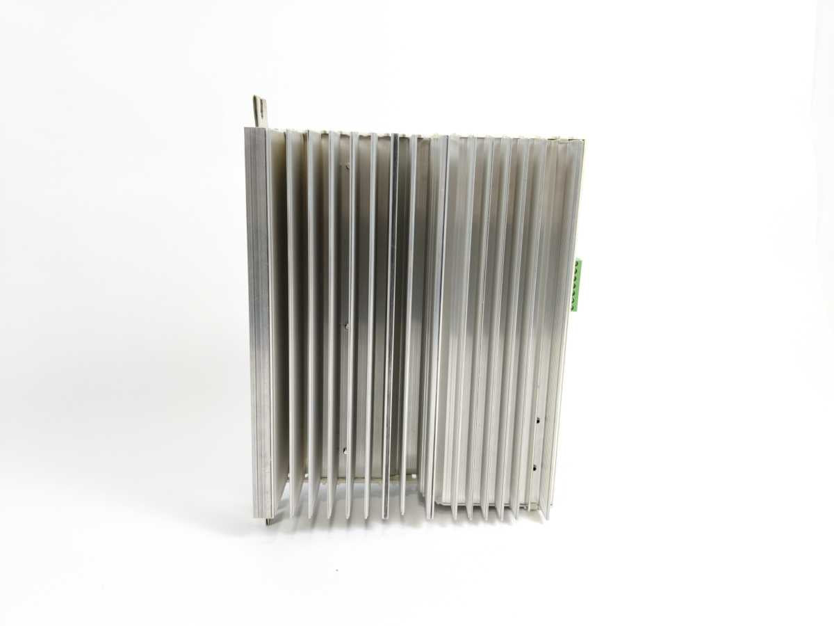 LENZE 33.8204_E 00356373, Inverter E220/240V, 20A, 50/60Hz