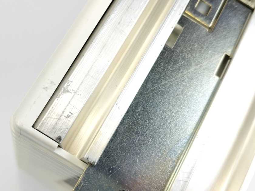 LENZE 33.8204_E 00356373, Inverter E220/240V, 20A, 50/60Hz