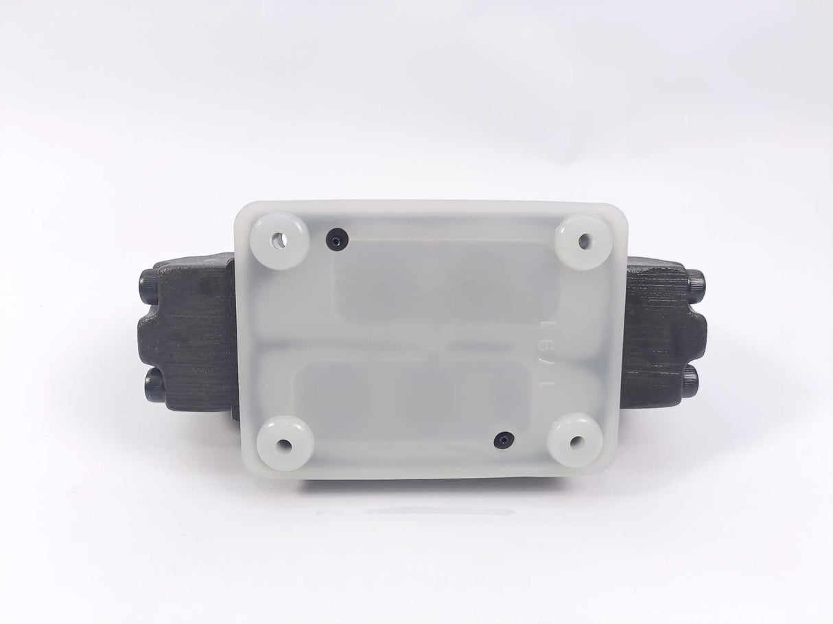 Yuken DHG-04-3C44-T-5019 Pilot Operated Directional Valve