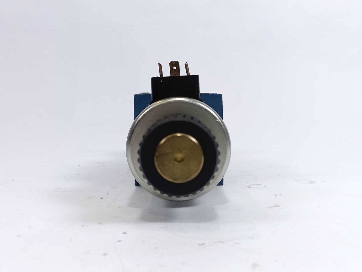 Eaton Vickers DG4V 5 56CJ M U H6 20 Solenoid Operated Directional Control Valve