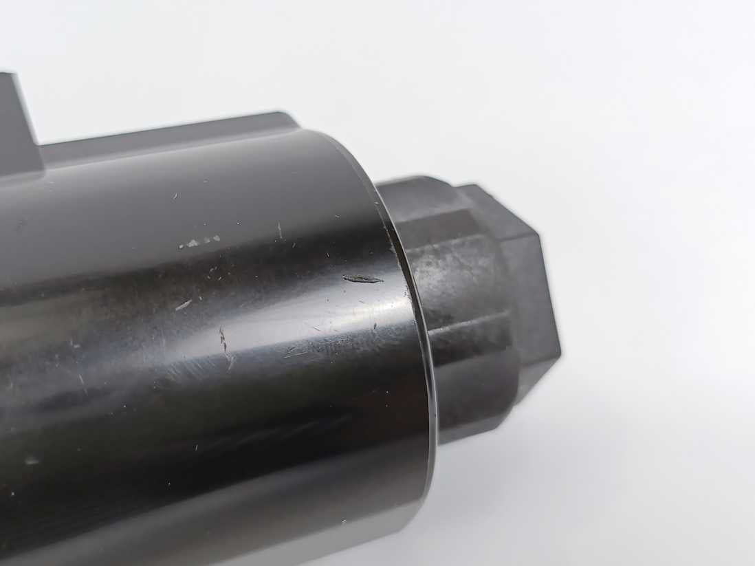SAUER DAIKIN J-KS0-G02-2AP-10 Hydraulic Control Valve 7676657