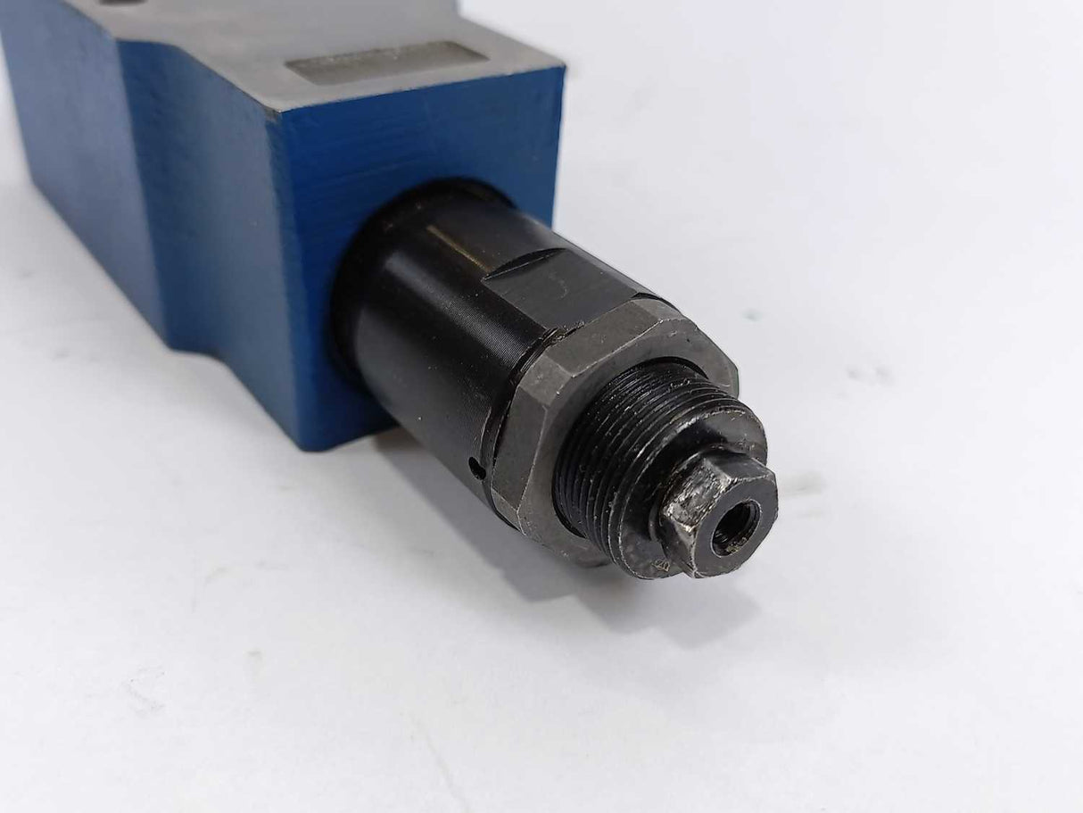 Rexroth R900409898 ZDB 6 VP2-42/315V Hydraulic Pressure Valve