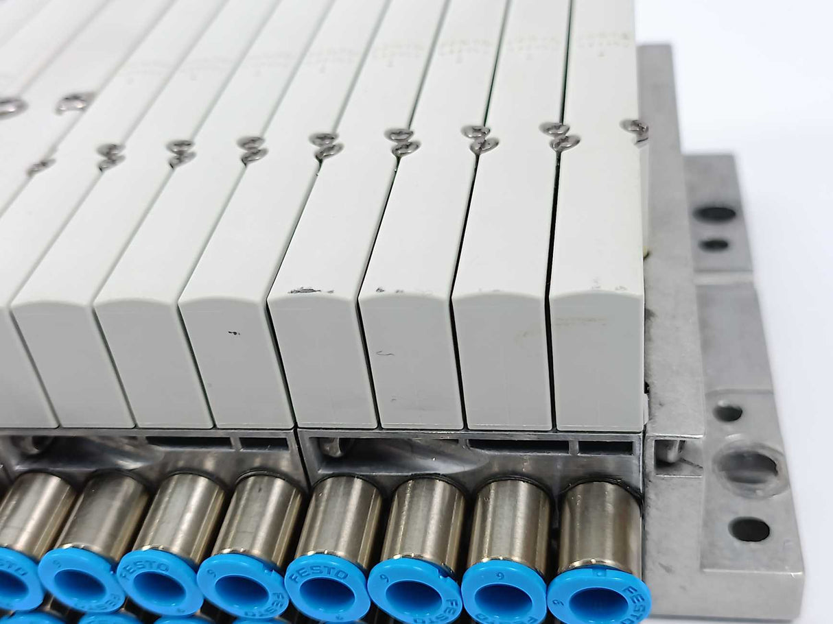 Festo 548755 CPX-FB33, Bus Node w/ 533369, 533360