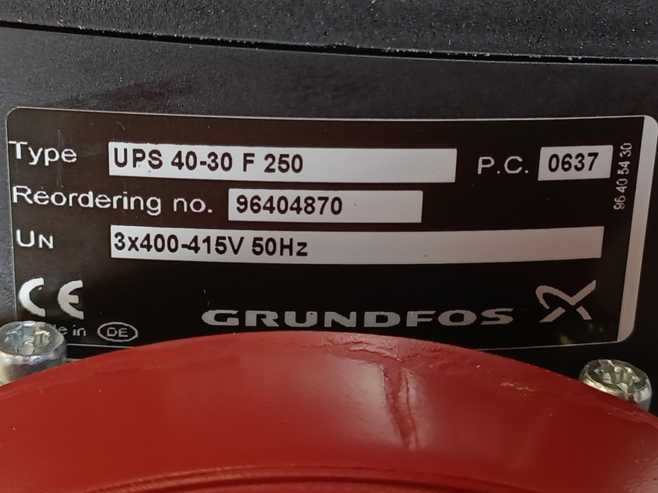 GRUNDFOS 96401872 Circulation Pump UPS 40-30 F 250