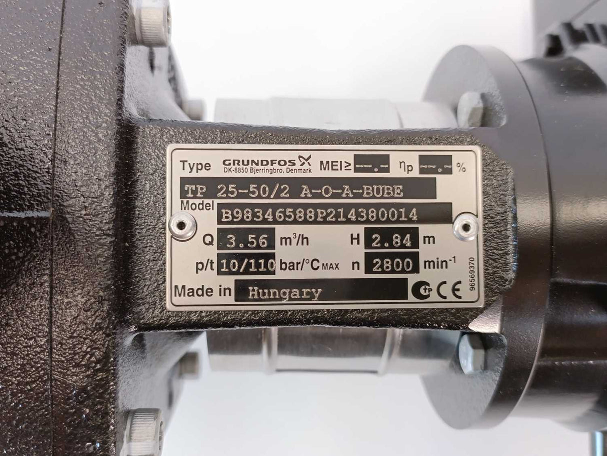 Grundfoss 98346588 Inline single stage pump TP 25-50/2 & SIEMENS 81662312 Motor