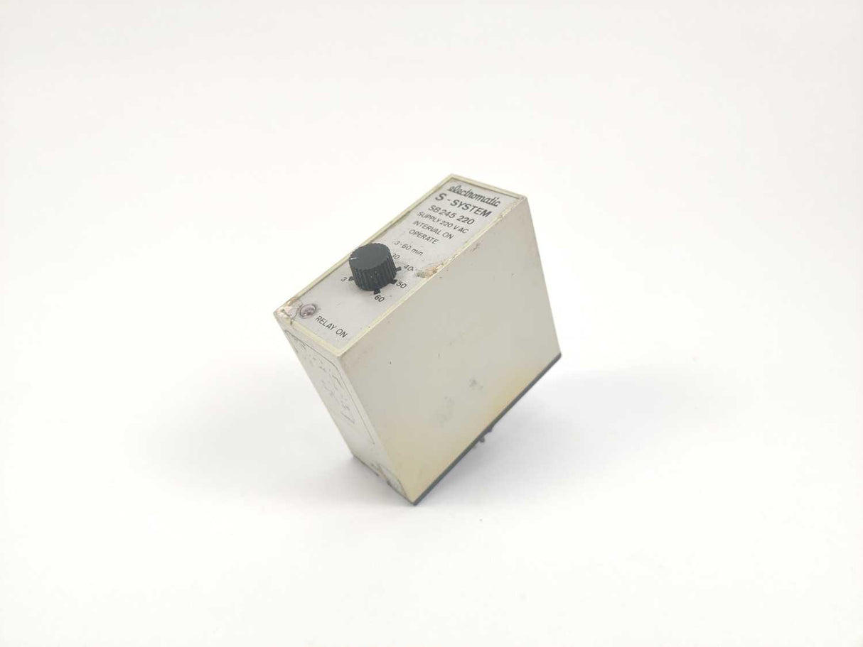 Electromatic SB 245 220 Interval On Operate. 3-60 min.