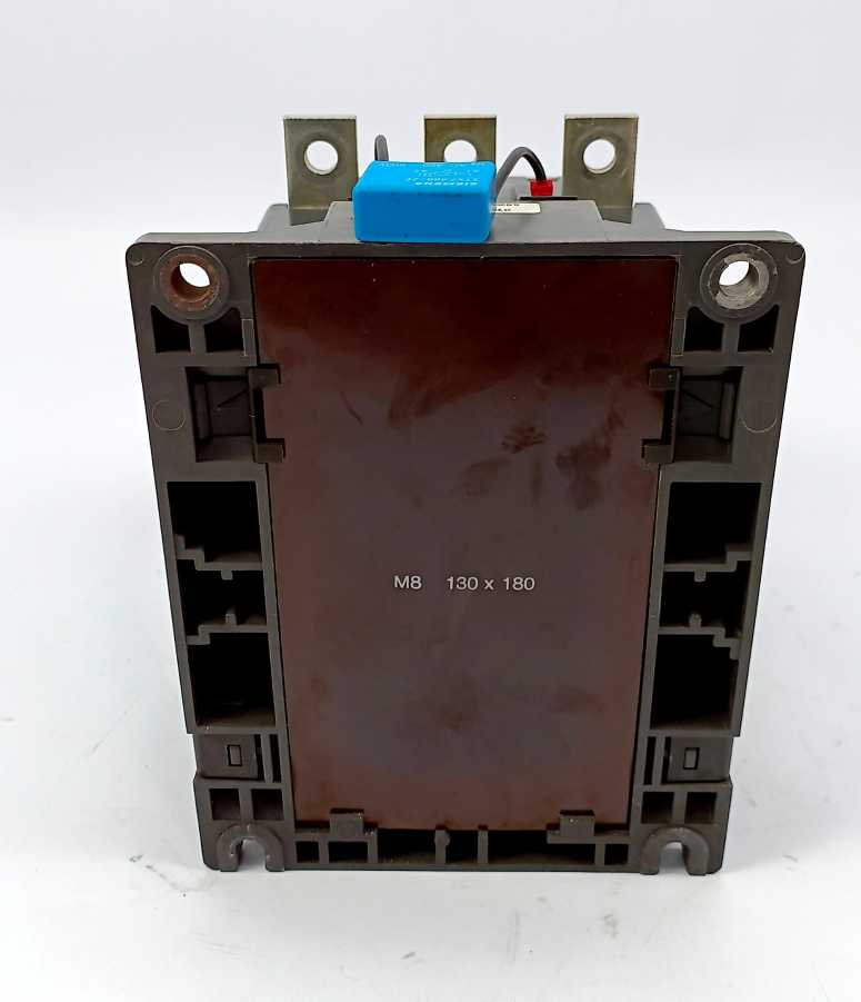 Siemens 3TF5622-0AR0 Contactor 110V Coil AC