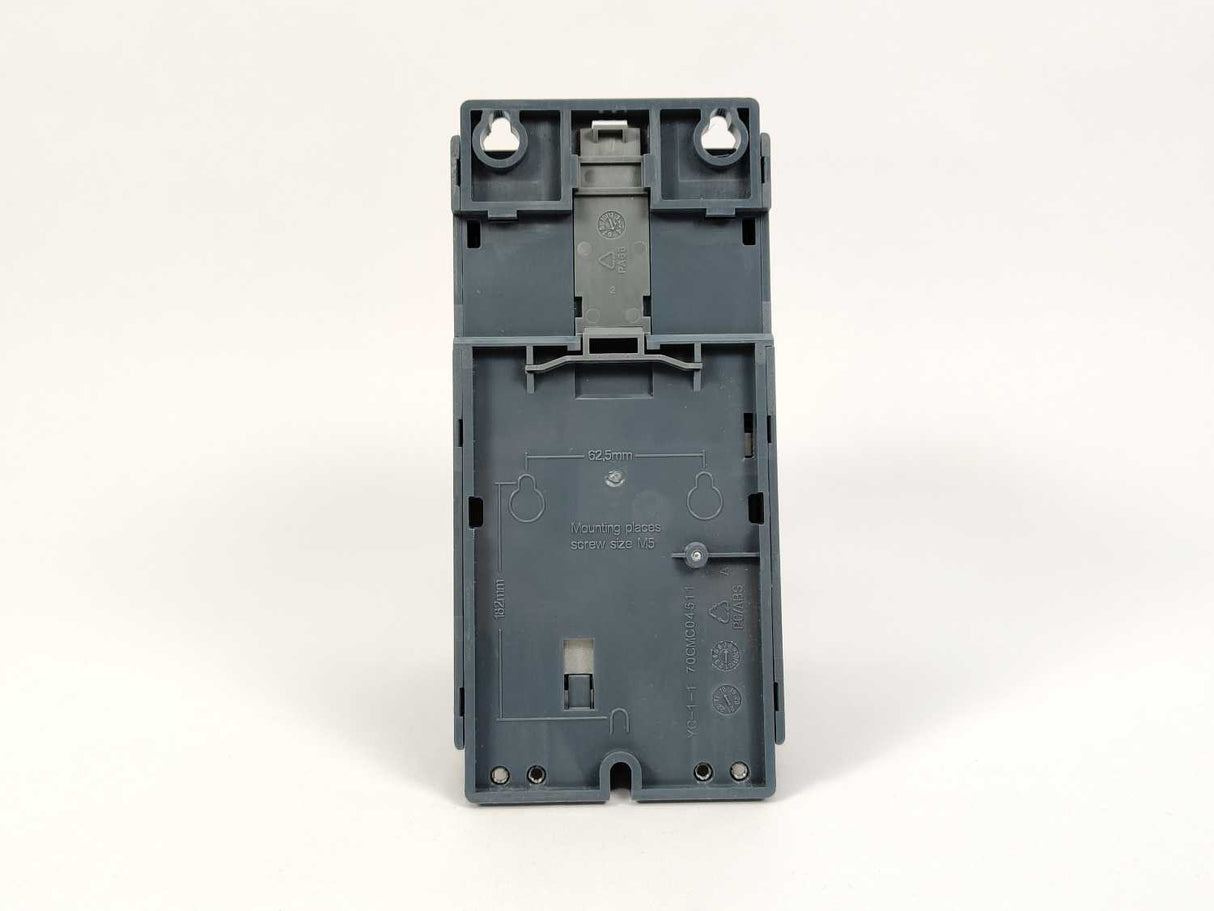 Vacon / Danfoss VACON0020-1L-0004-2+QPES+DLNO 135X1498 AC Drive